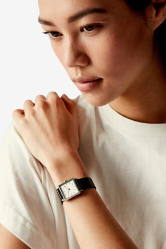 12.04 Montre