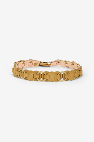 Ceinture Lota entrelacée d’anneaux et de cuir suédé Ceinture Lota entrelacée d’anneaux et de cuir suédé