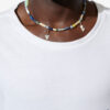 Collier Yulian avec pierres, bois et pendentif Collier Yulian avec pierres, bois et pendentif