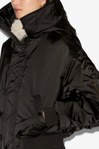 Manteau court matelassé en satin Elisa