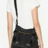 Sac à bandoulière Sierra Hobo S en cuir suédé Sac à bandoulière Sierra Hobo S en cuir suédé